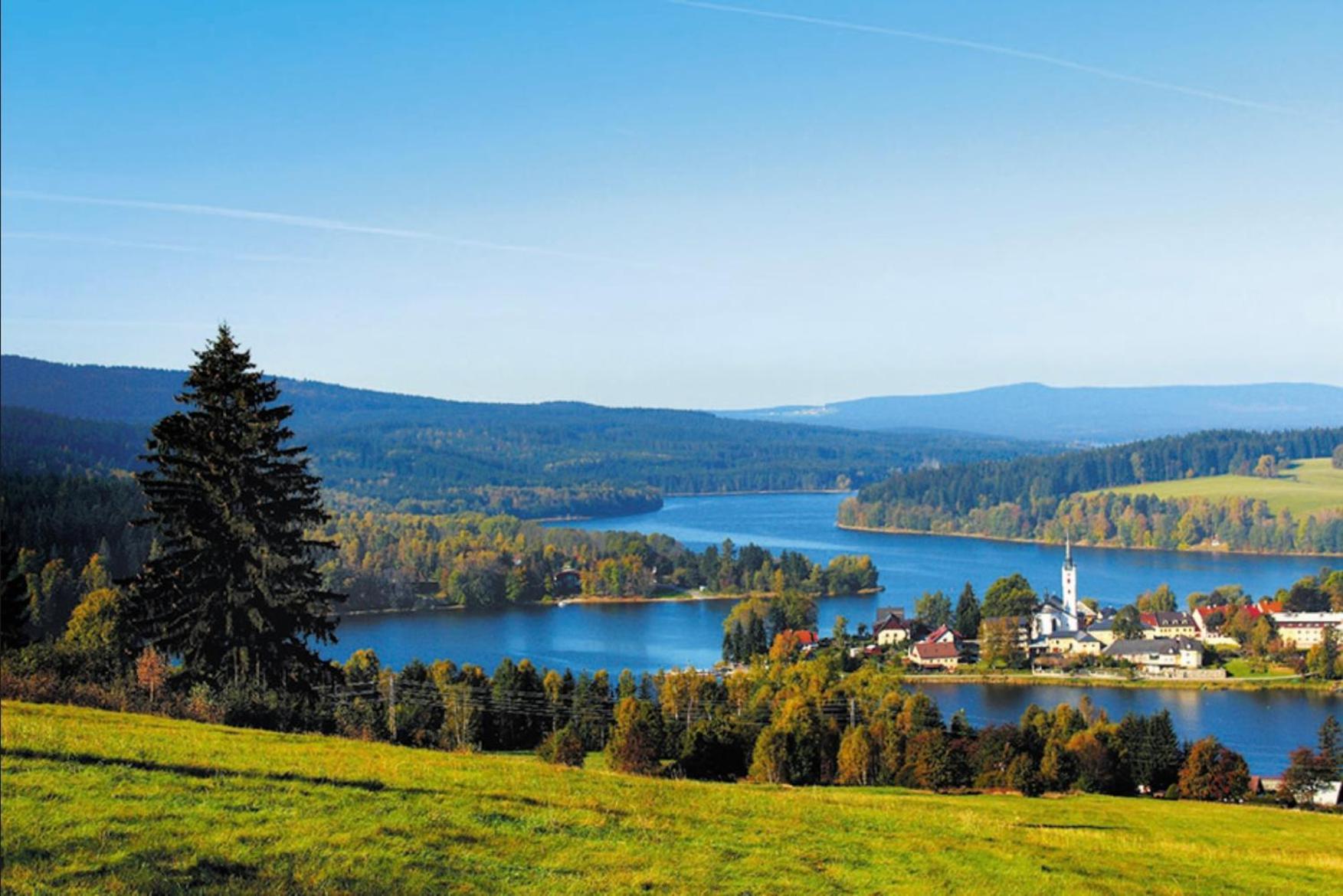 Apartman U Lipna-Frymburk 5 Exteriör bild